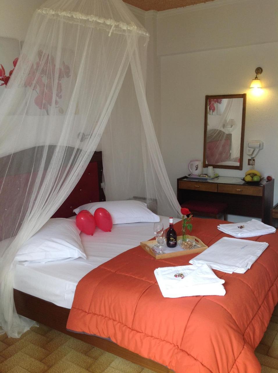 Hotel Angela 2*