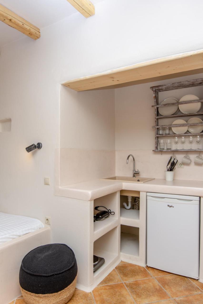 Ampelos Hotel 3*