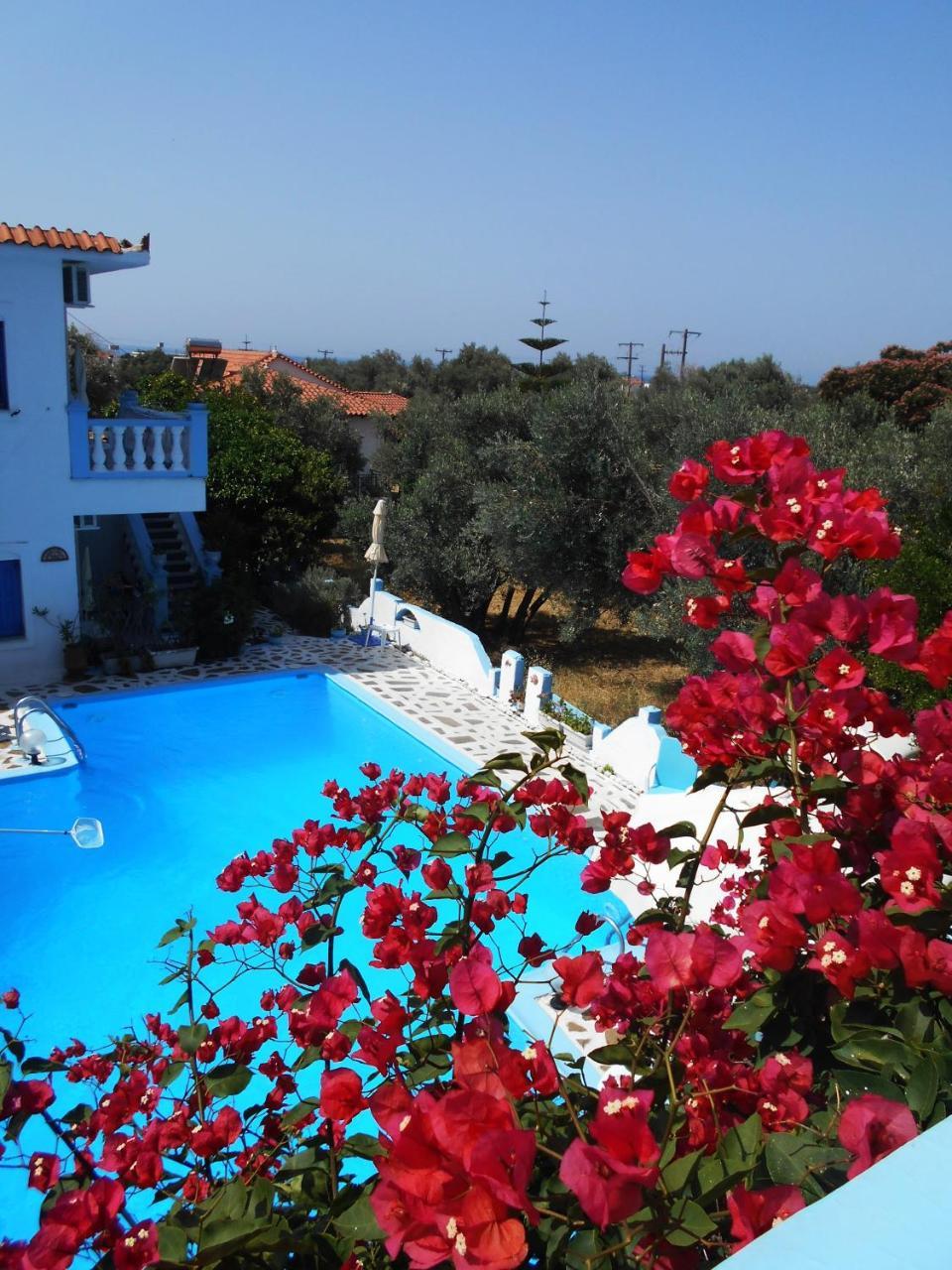 Meltemia Studios Apartment Marathokampos