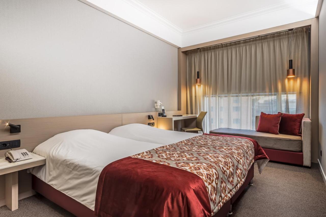 Airotel Stratos Vassilikos 4* Athens