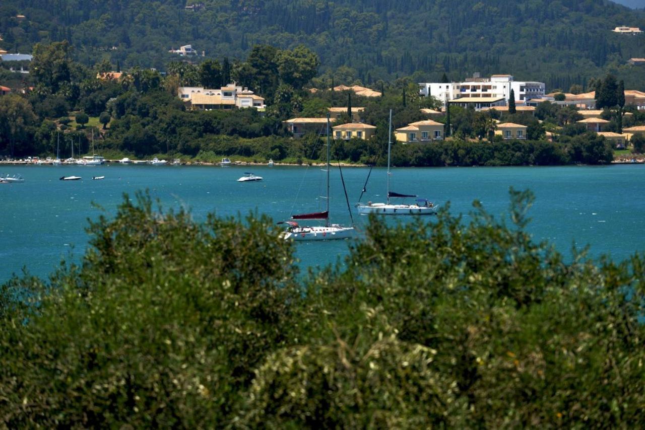 Aparthotel Eftichia &
