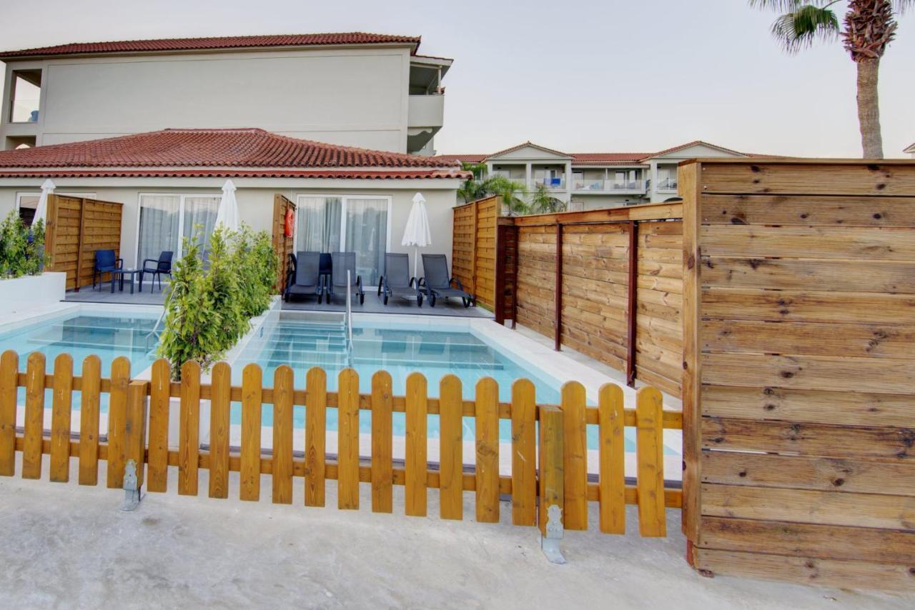 Exotica & By Zante Plaza Hotel 4*