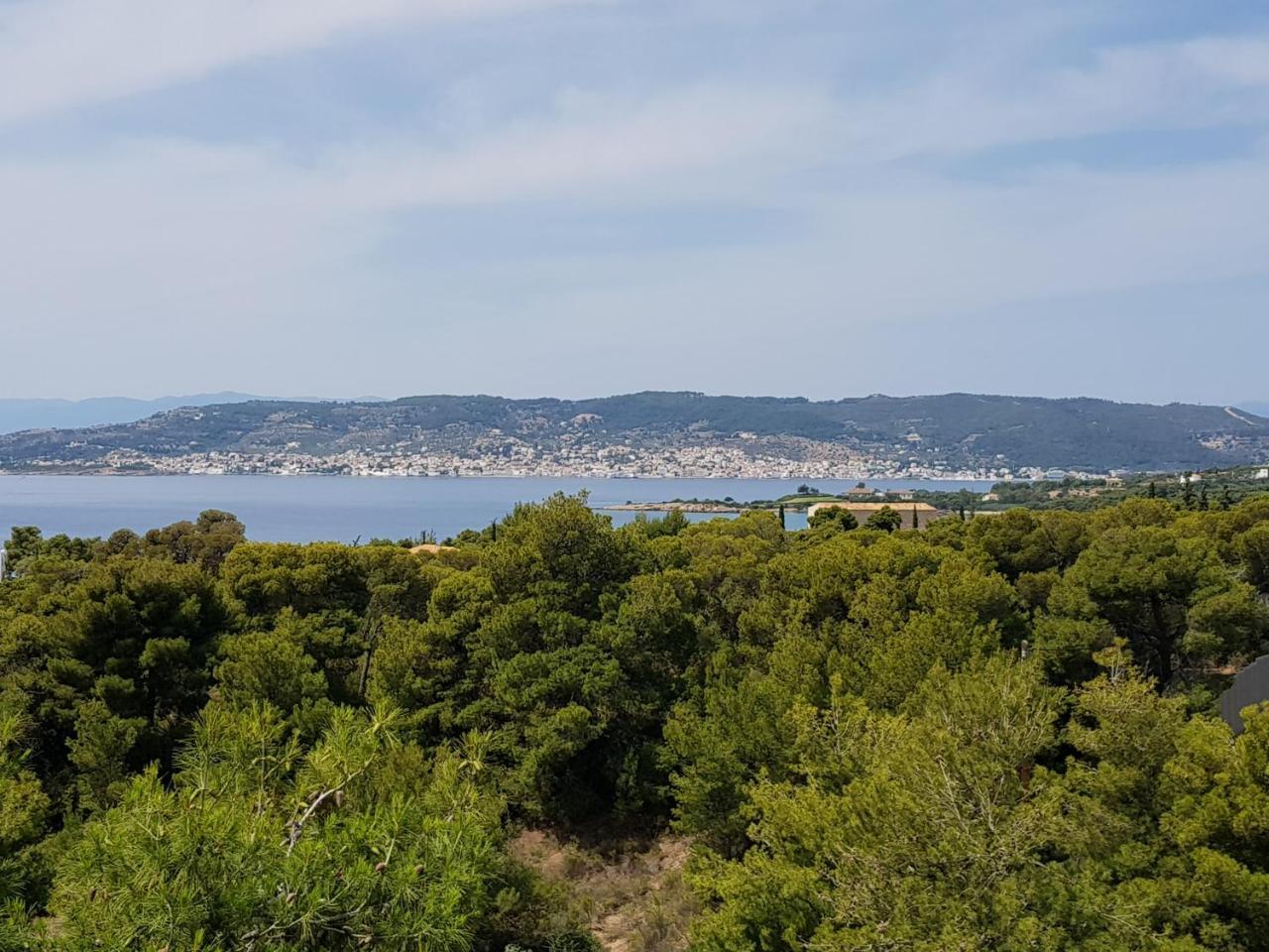 Pleiades Luxury 3*