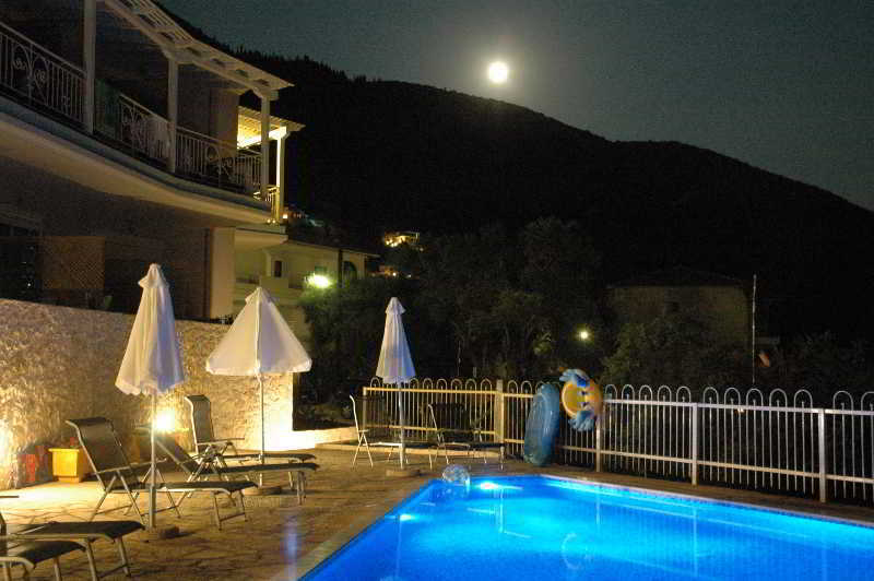 Rouda Bay Hotel 3*