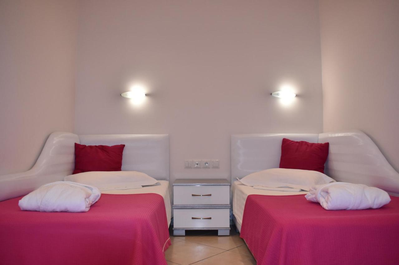 Hotel Marinis Boutique *