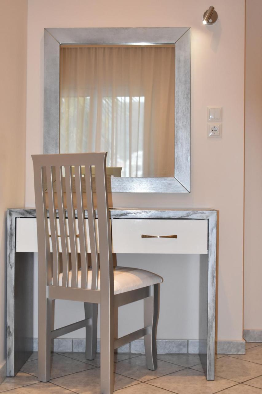 Marinis Boutique Hotel *