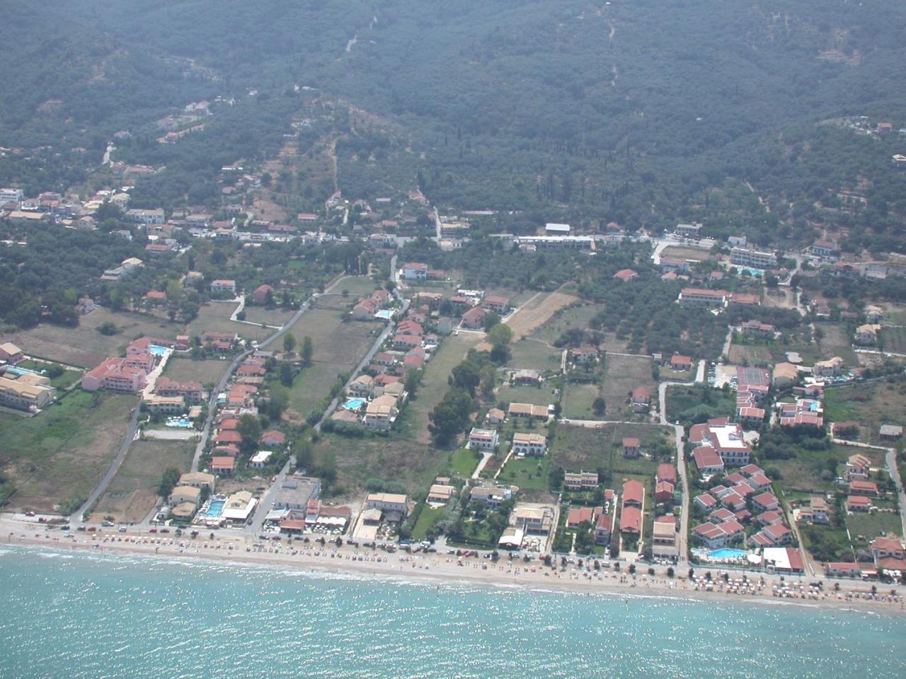Front Salvanos