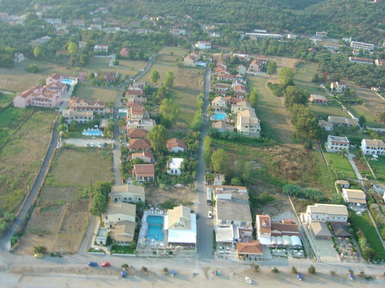 Front Salvanos 2*