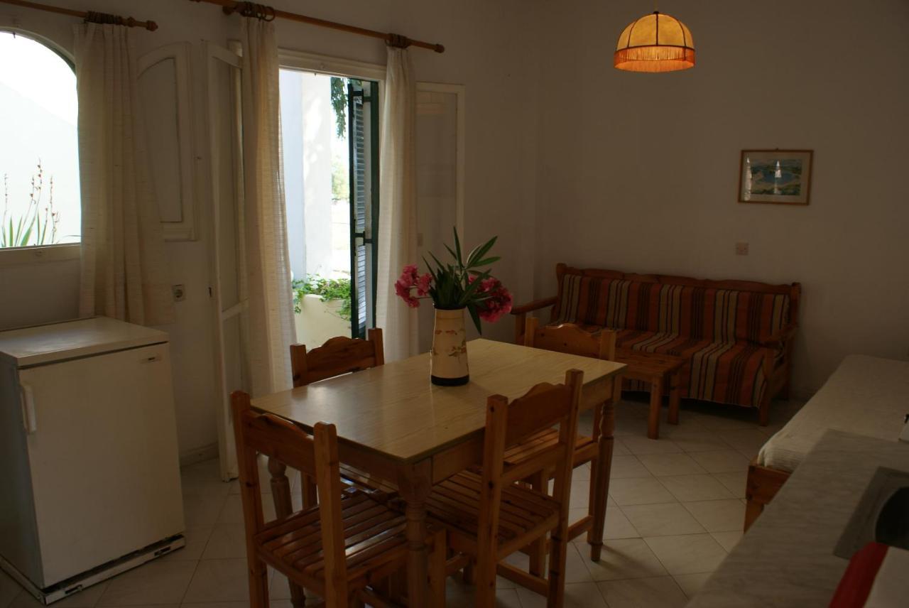 Aparthotel Front Salvanos Acharavi (Corfu)