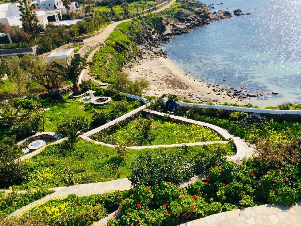 Holiday home Mykonos Le Grand Bleu Beachfront Platys Gialos (Mykonos)