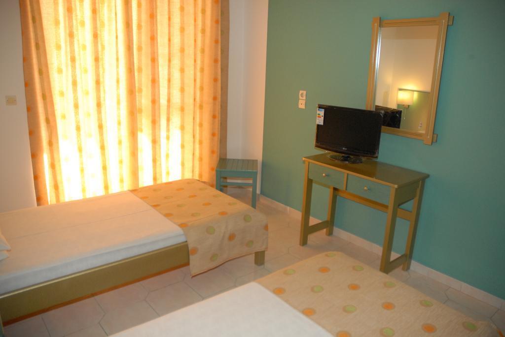 Trianta Hotel Apartments 2* Ialysos (Rhodes)