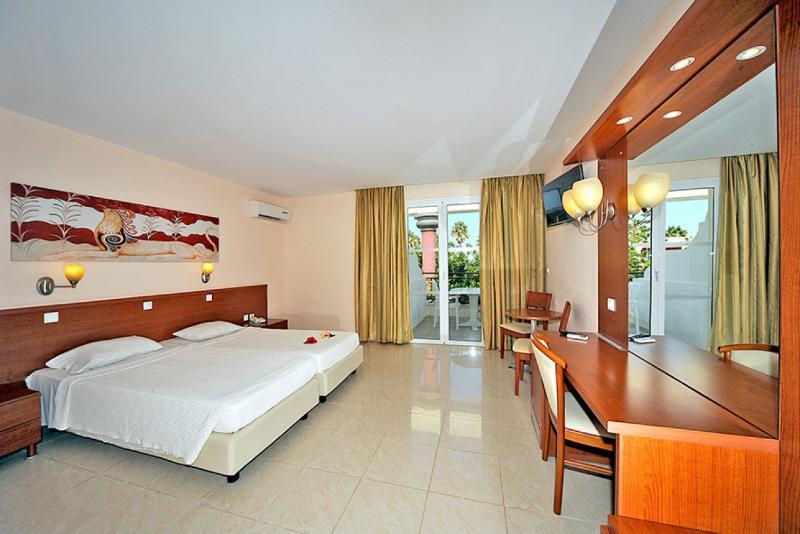 Apollon Hotel