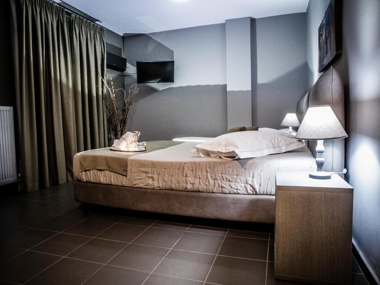 Aparthotel Gina'S Studios Aliveri