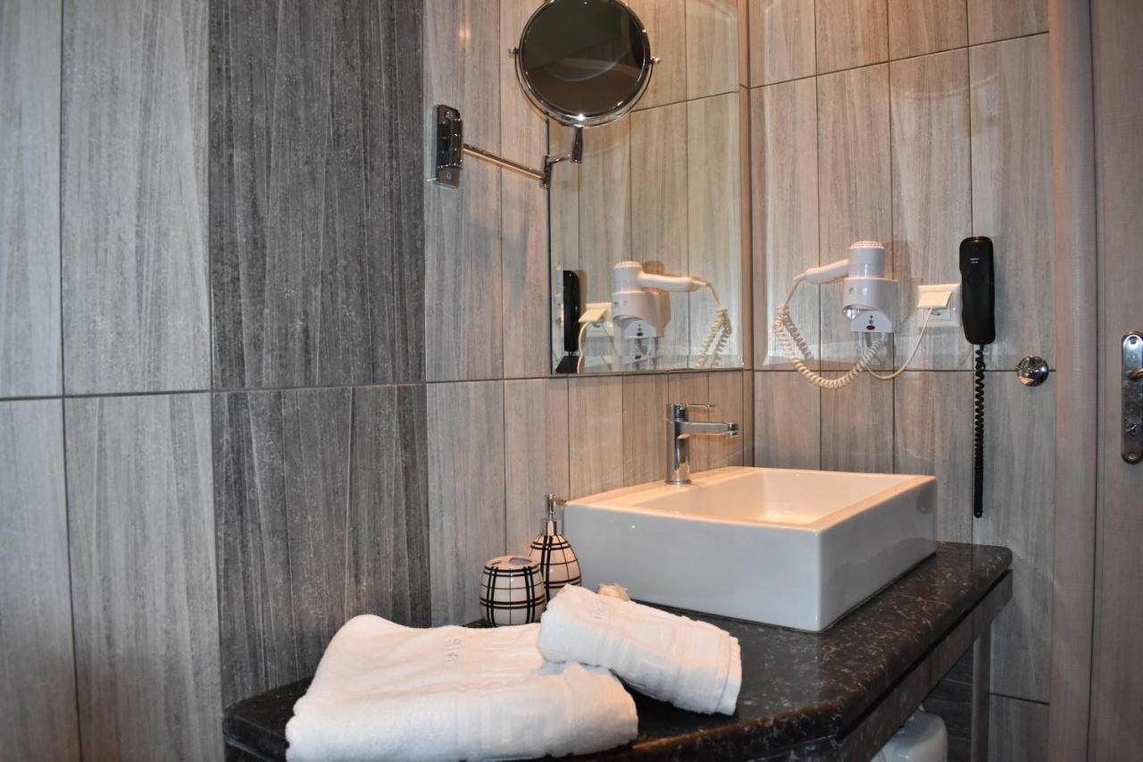 Hotel Marinis Boutique