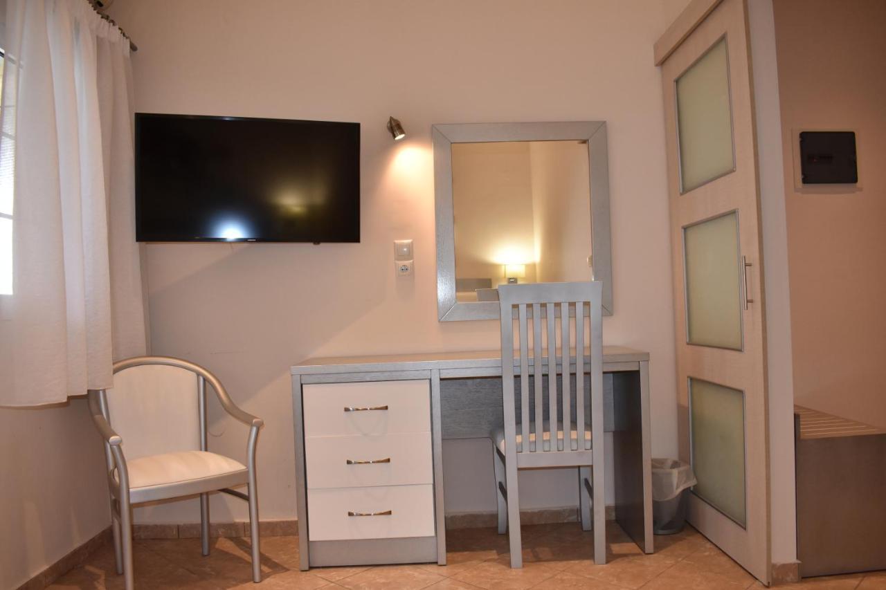 Marinis Boutique * Nea Iraklitsa