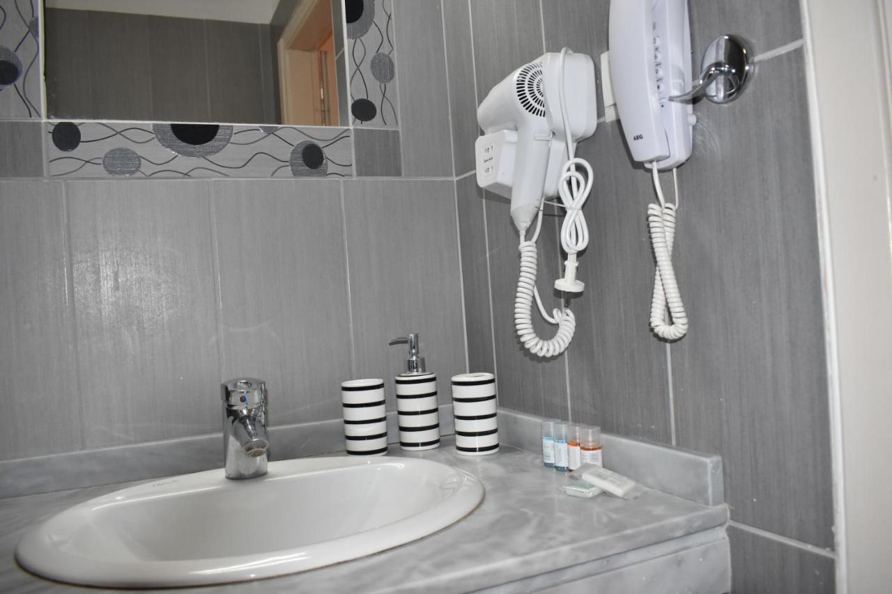 Marinis Boutique Hotel