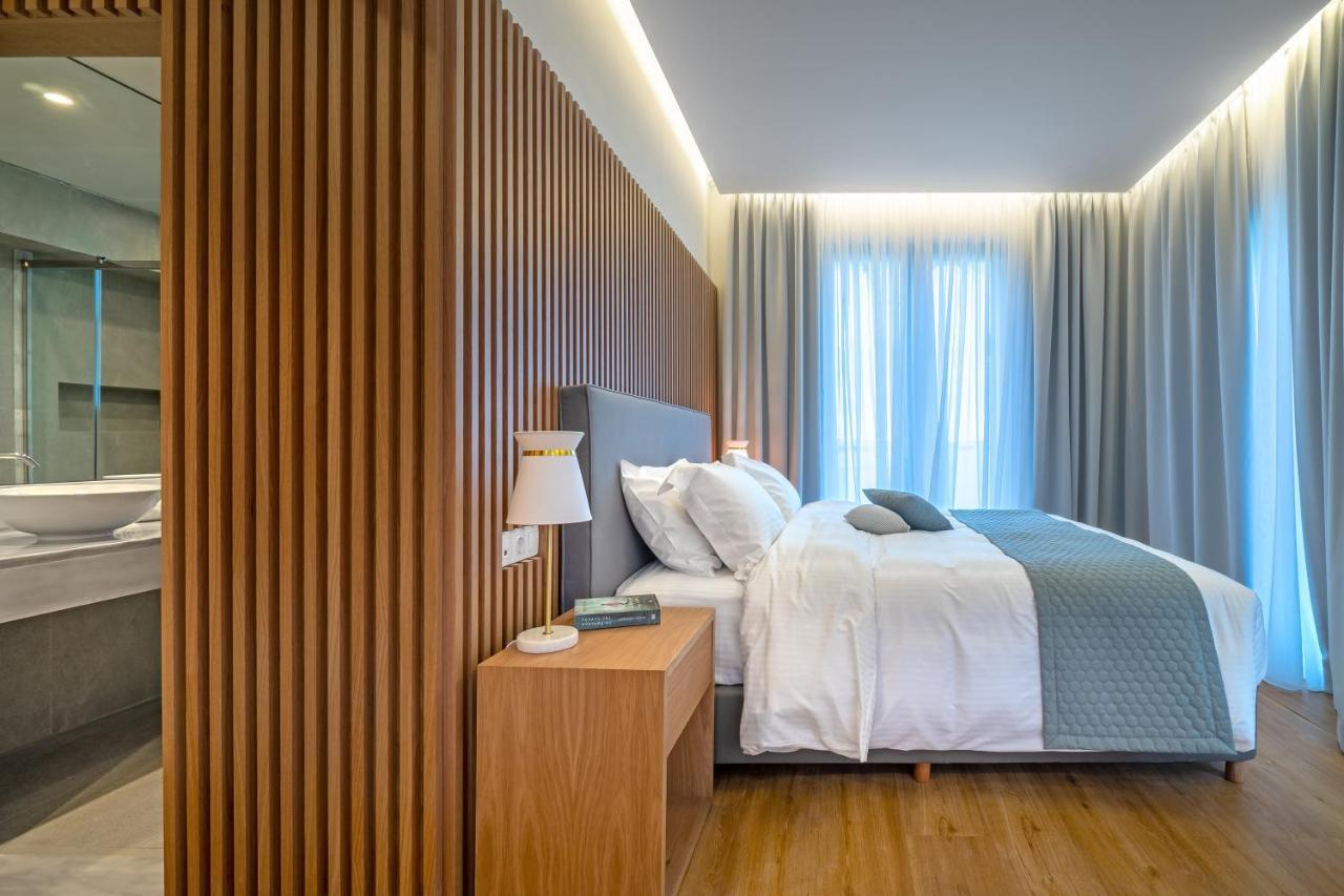 Riviera 5*