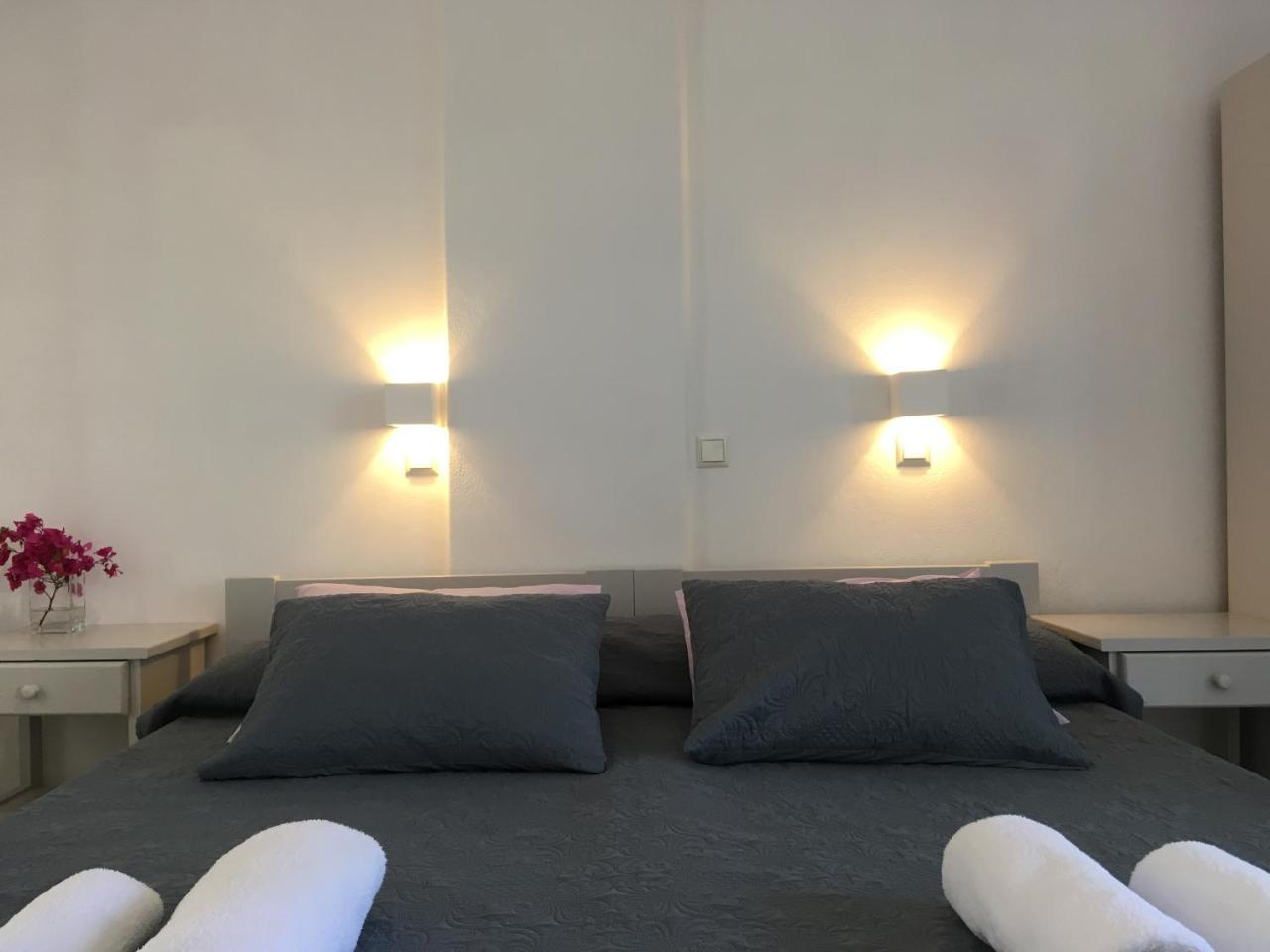 Stefano Naousa (Paros)