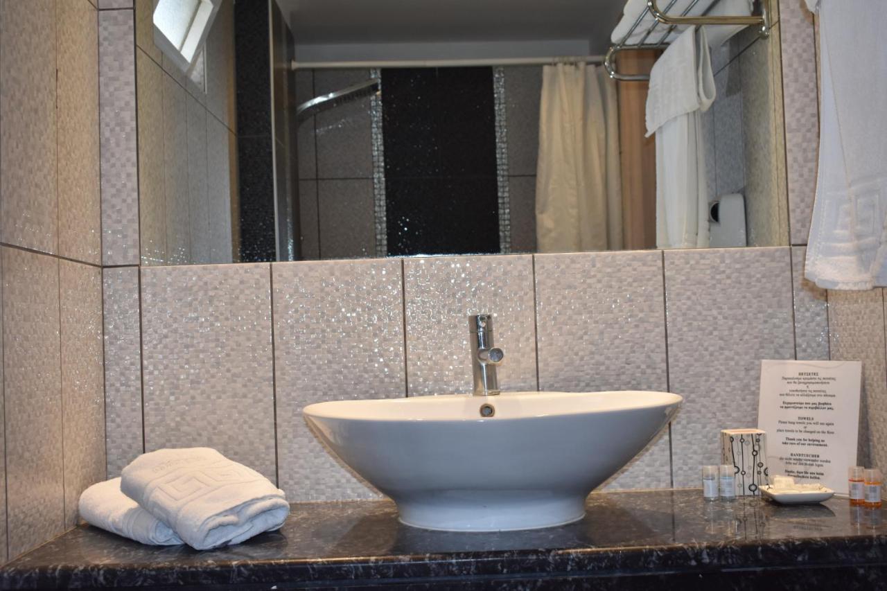 Hotel Marinis Boutique *
