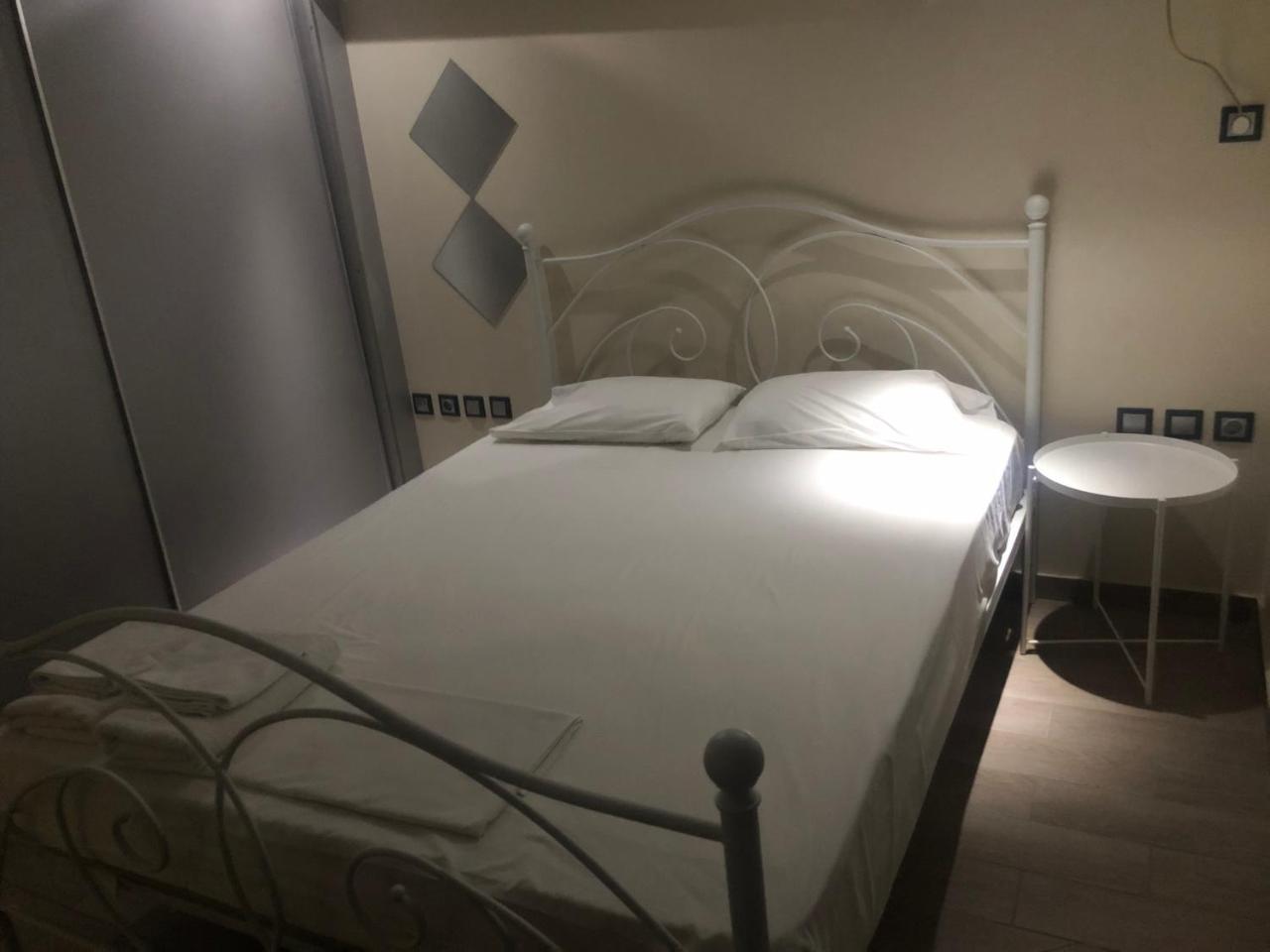 Aparthotel Roomotel.com Chalkida