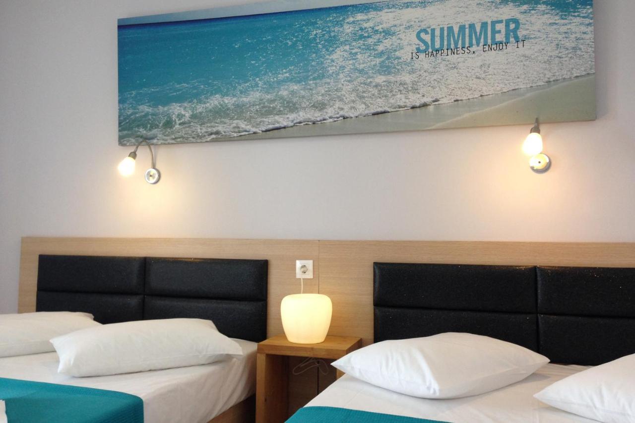 Philoxenia Beach Apartment Nea Vrasna