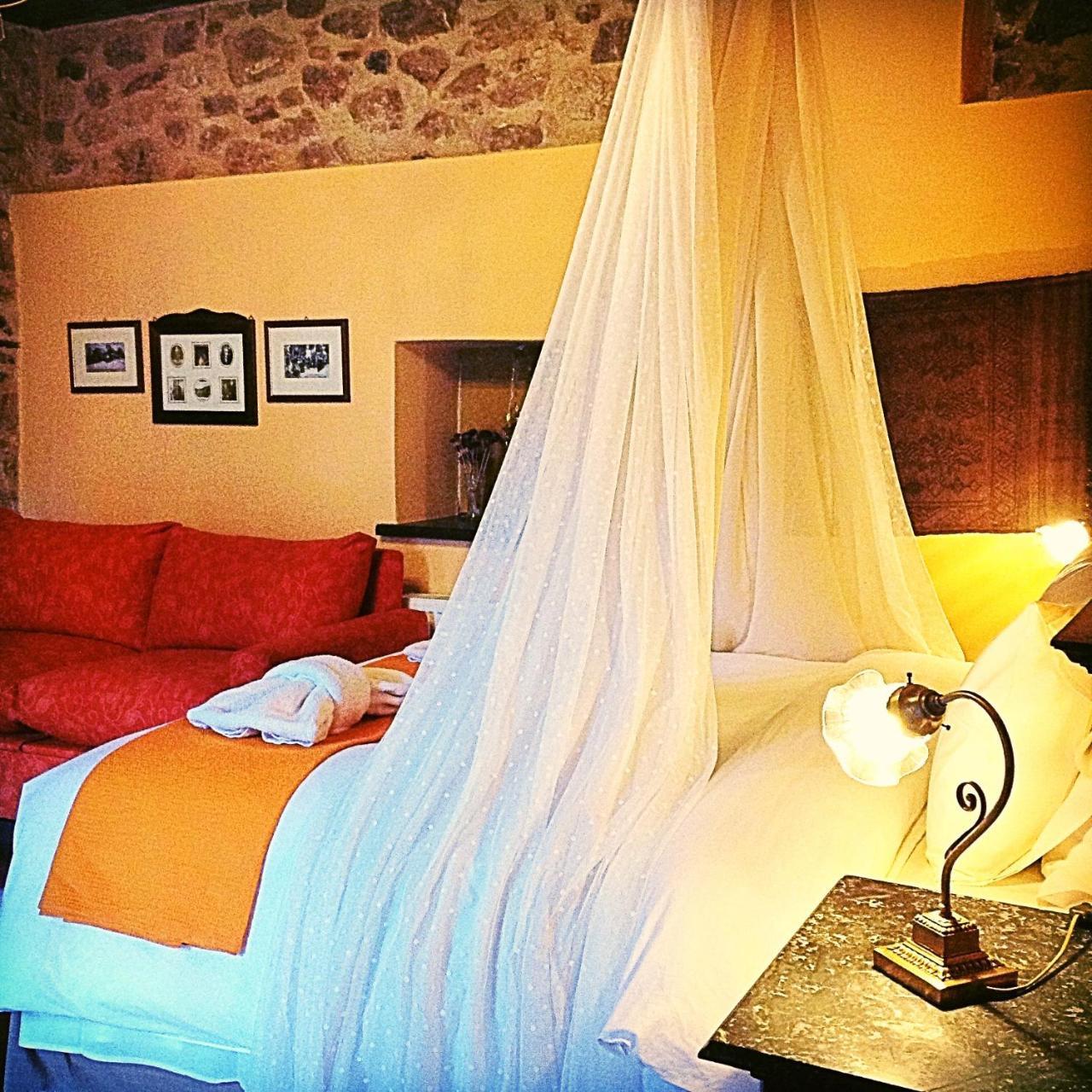 Proselinos Guest house 4*