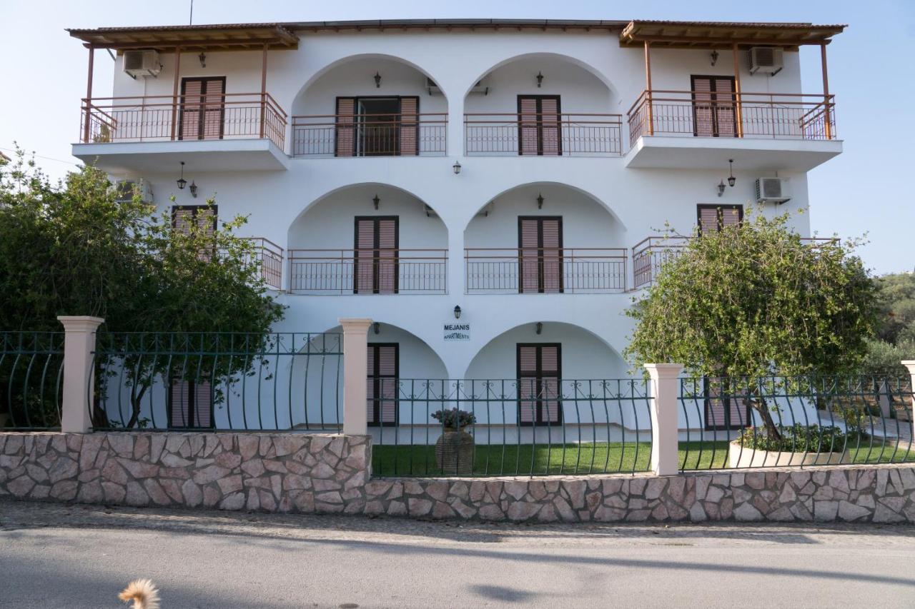 Hotel Mejanis