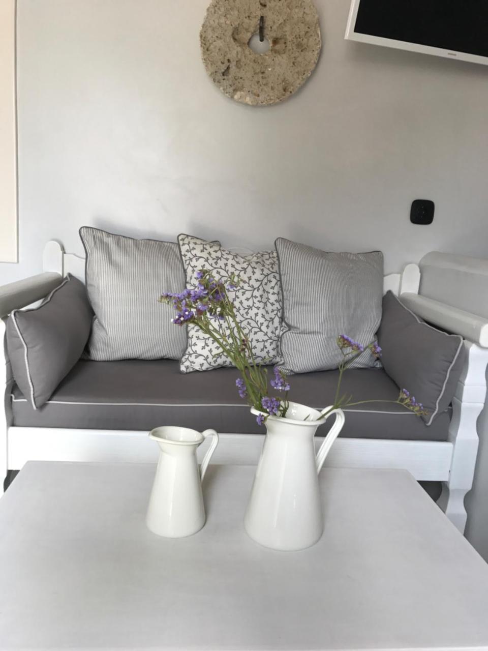 Spitaki Serifos Country house *