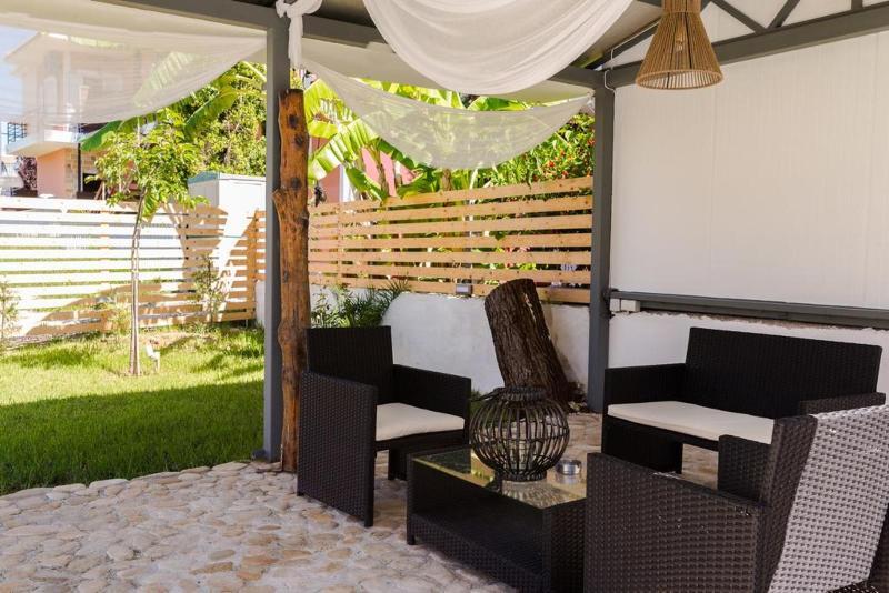 48 By Zante Plaza Apartment