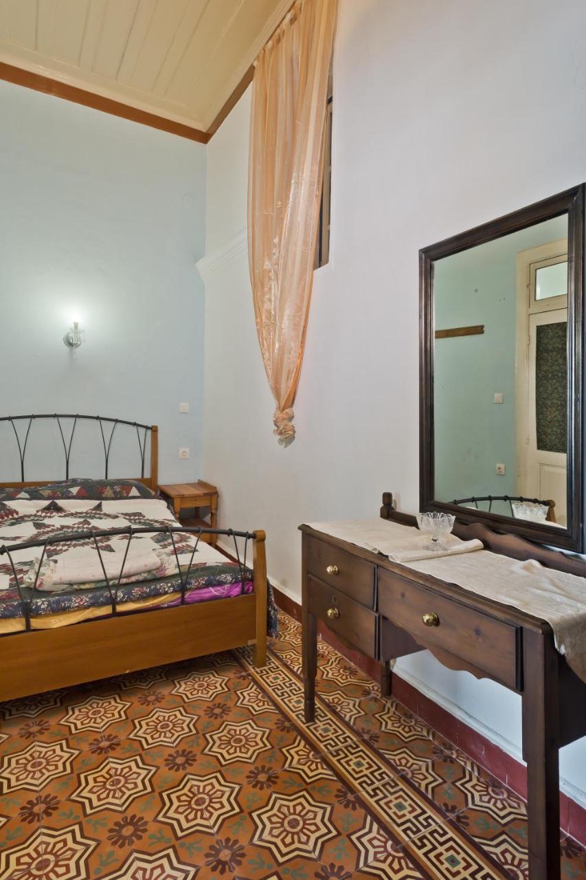 Apartment Hapsis Port Karpathos Town (Pigadia)