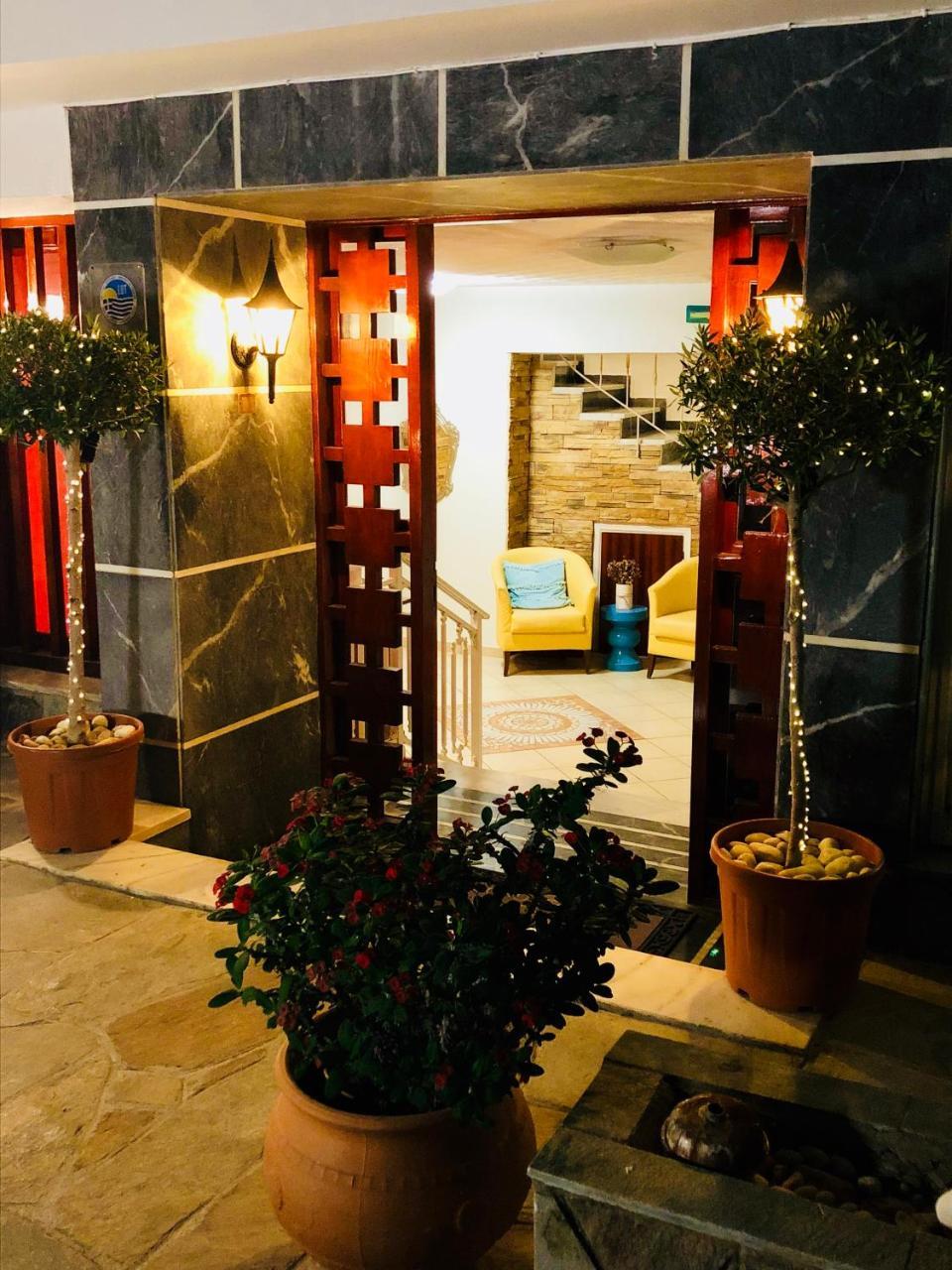 George Hotel Agios Kirykos (Ikaria)