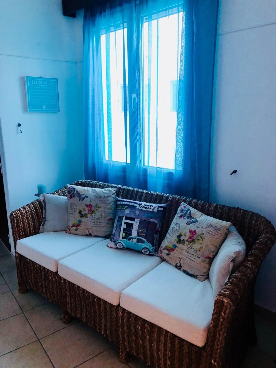 George Hotel Agios Kirykos (Ikaria)