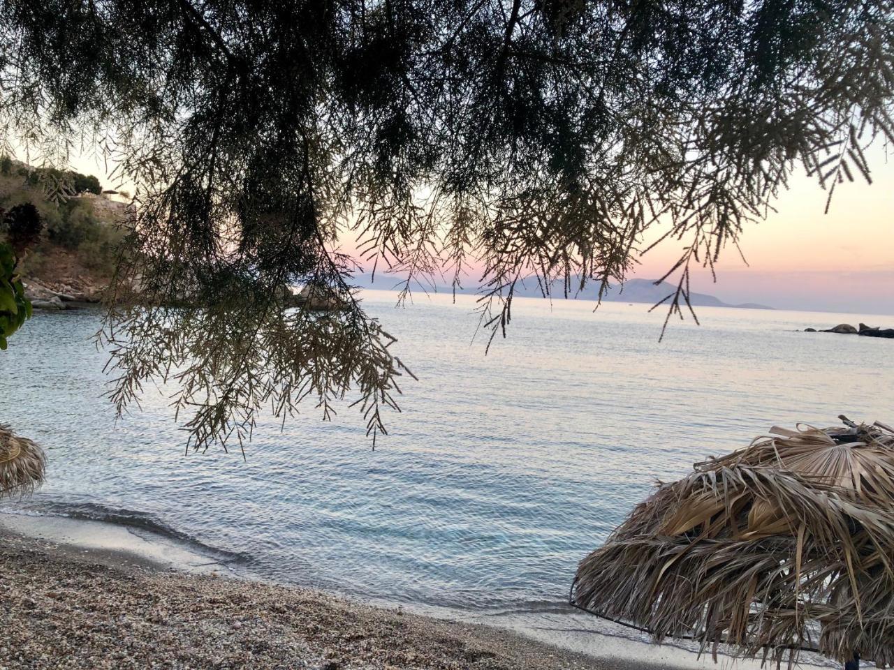 George 2* Agios Kirykos (Ikaria)