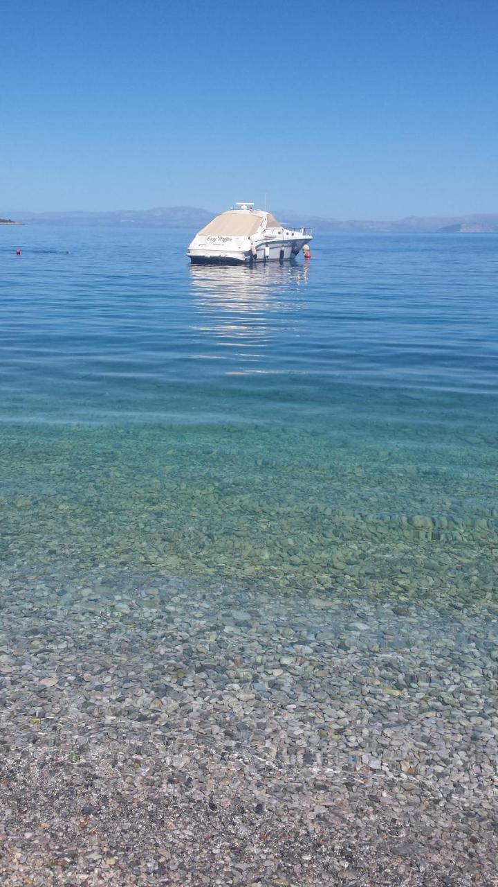 Manto Aparthotel