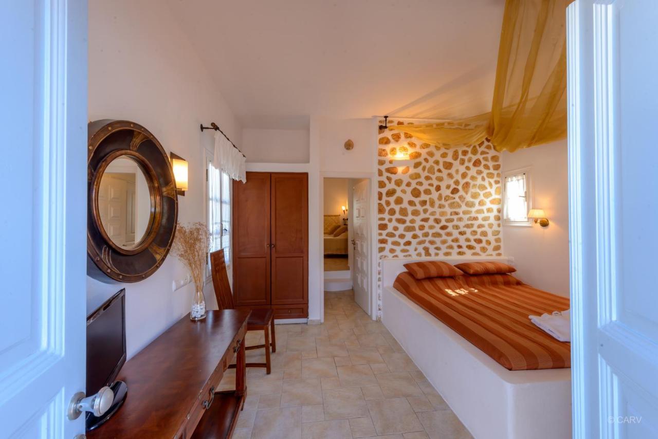 Chora & Hotel