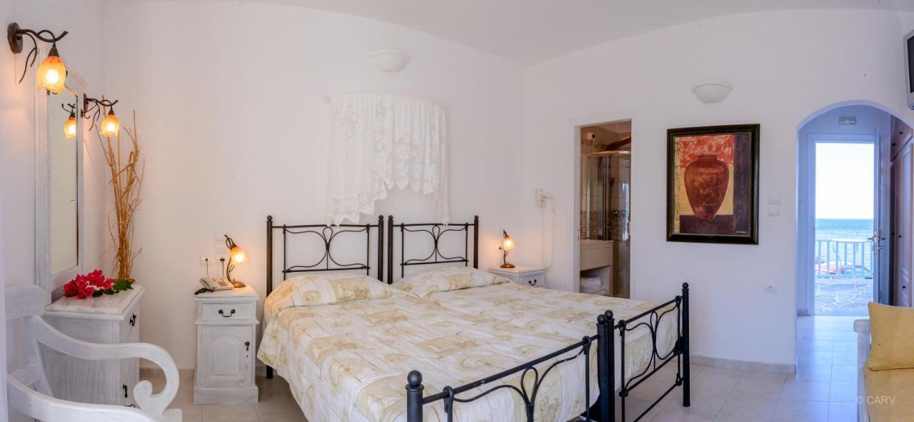 Vardia Bay 3* Karavostasis (Folegandros)