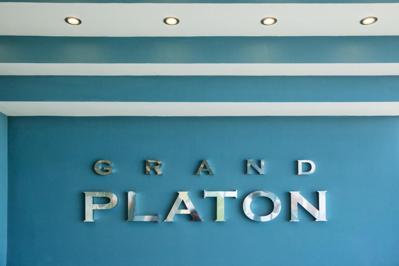 Grand Platon Hotel