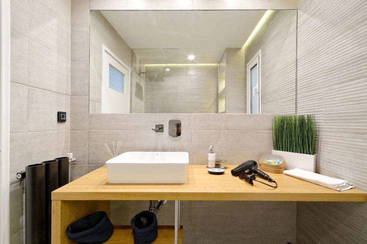 Acropolis Penthouse Apartment Athens