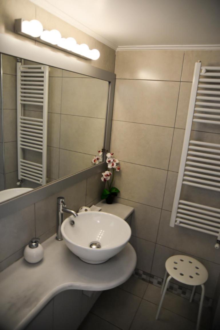 Meros - Athenian Residencies Athens