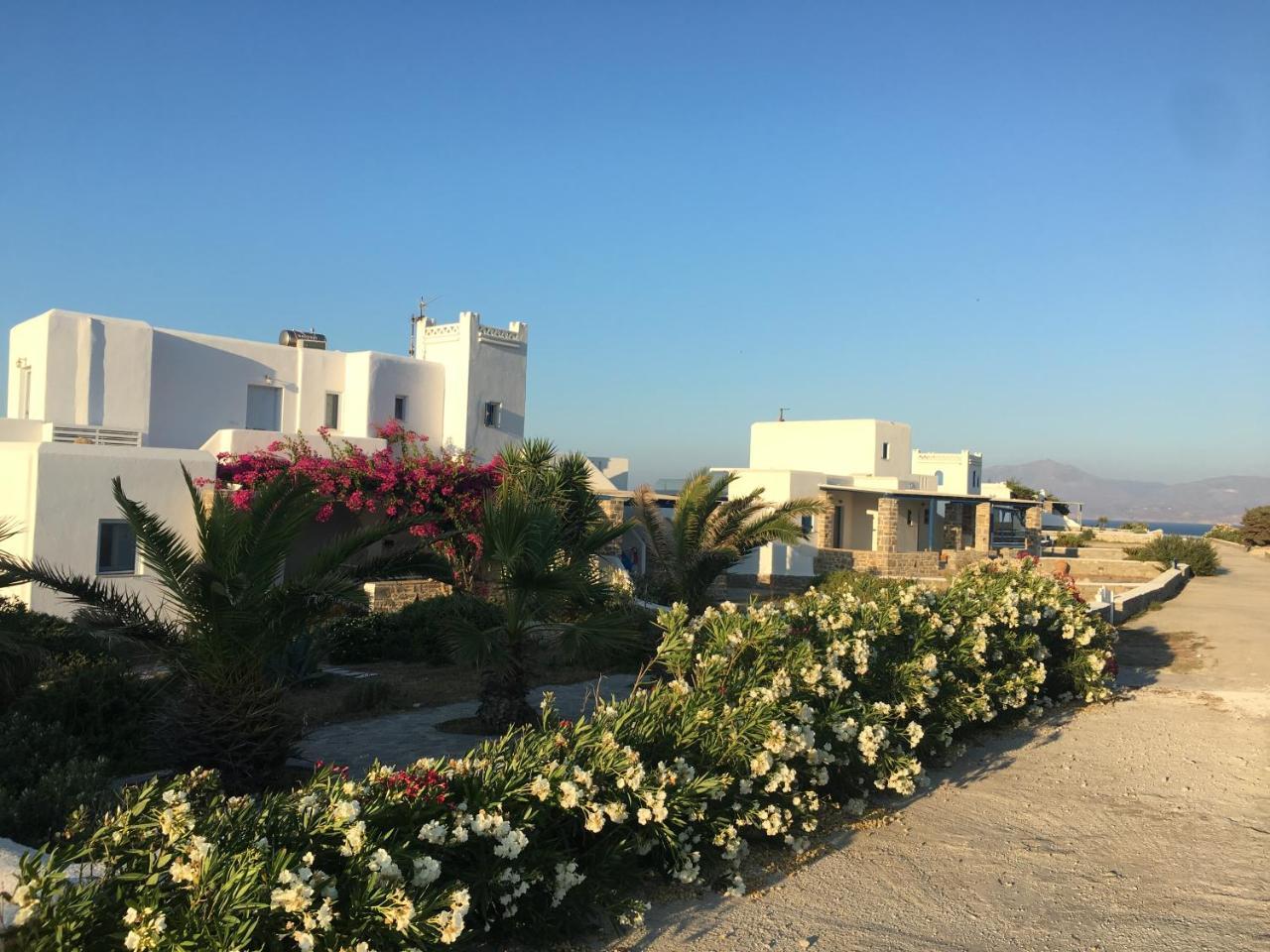 Marina Paros *