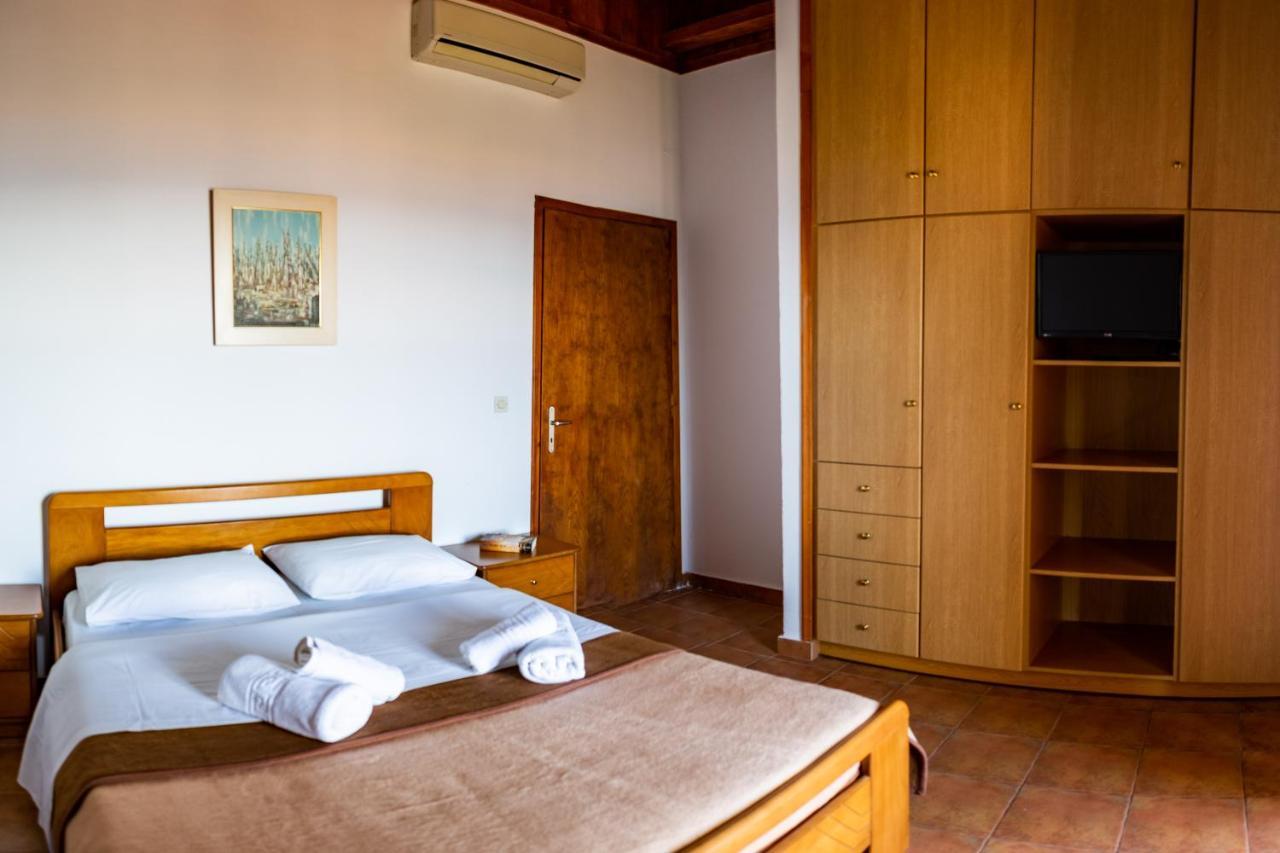 Papanestoras Apartment