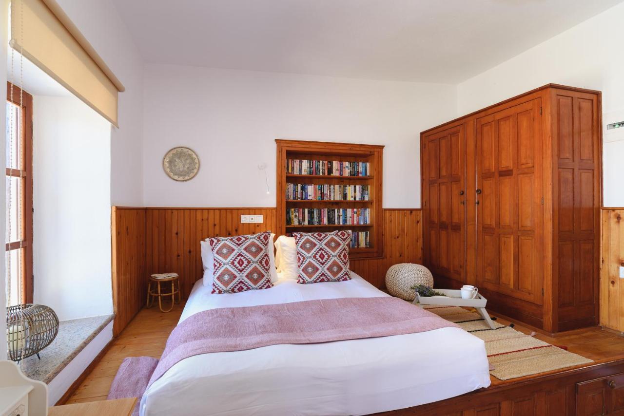 Aparthotel Thea And 2*
