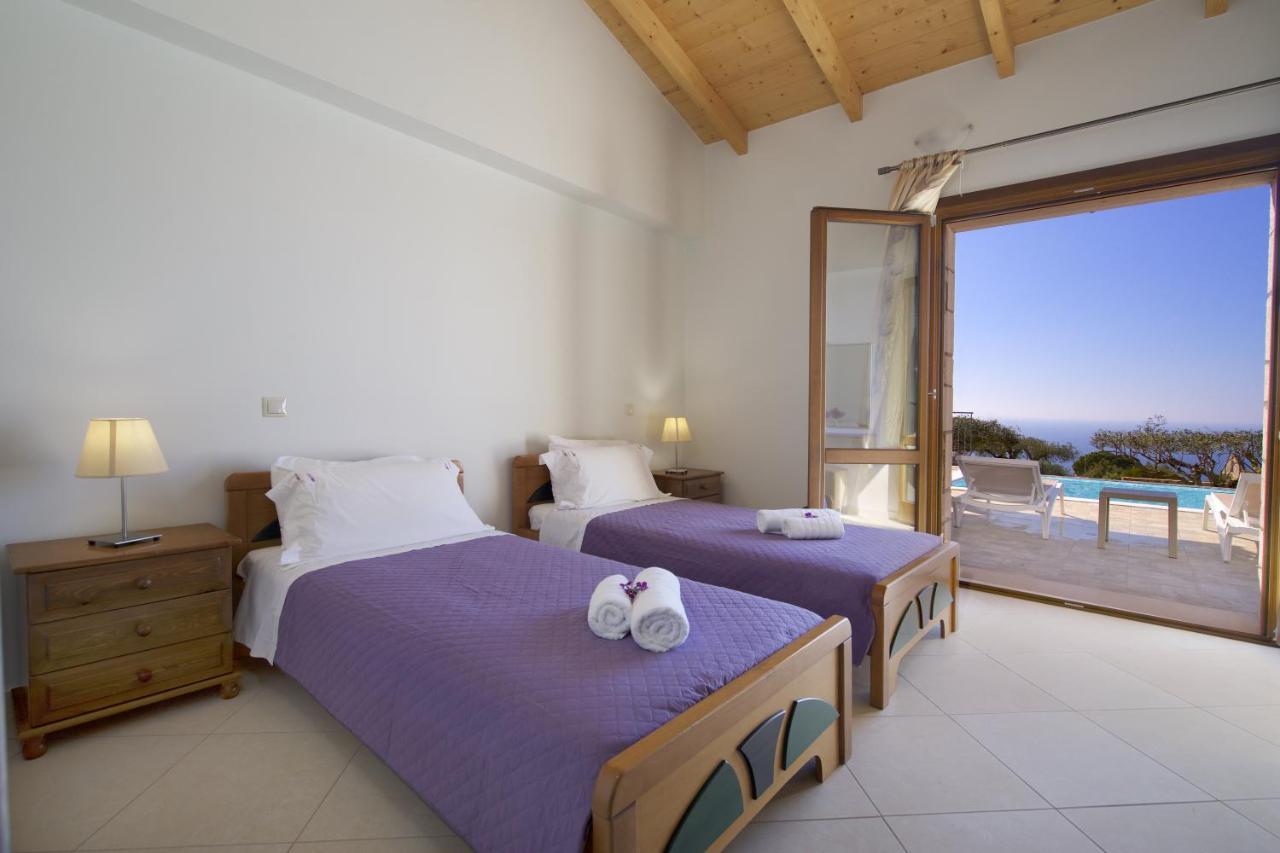 Villa Annita Sea Views Private Pool Tzamarelata Fiskardo Asos