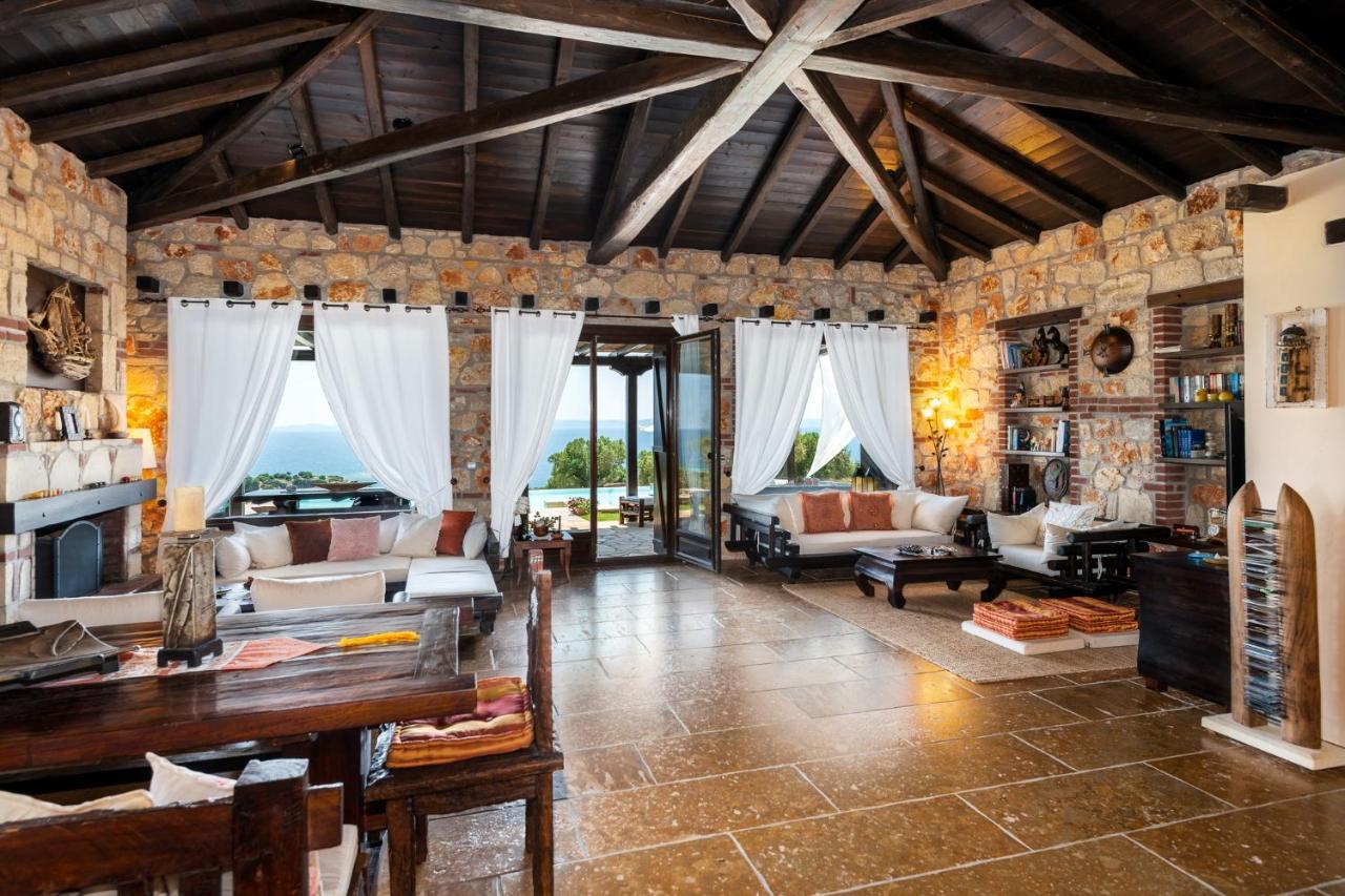 Villa Sithonian Blue Royal Nikiti (Sithonia)