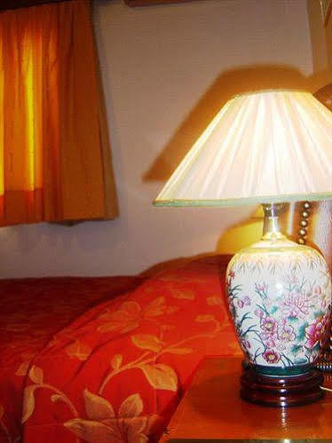 Hotel Kalimera - Poros Town