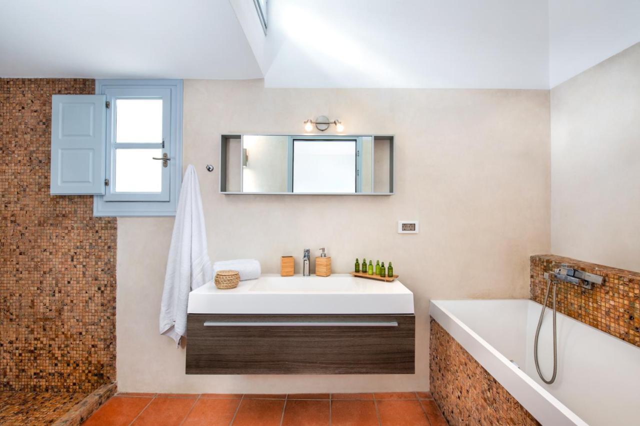 Indigo Luxury Mansion * Karterados (Santorini)