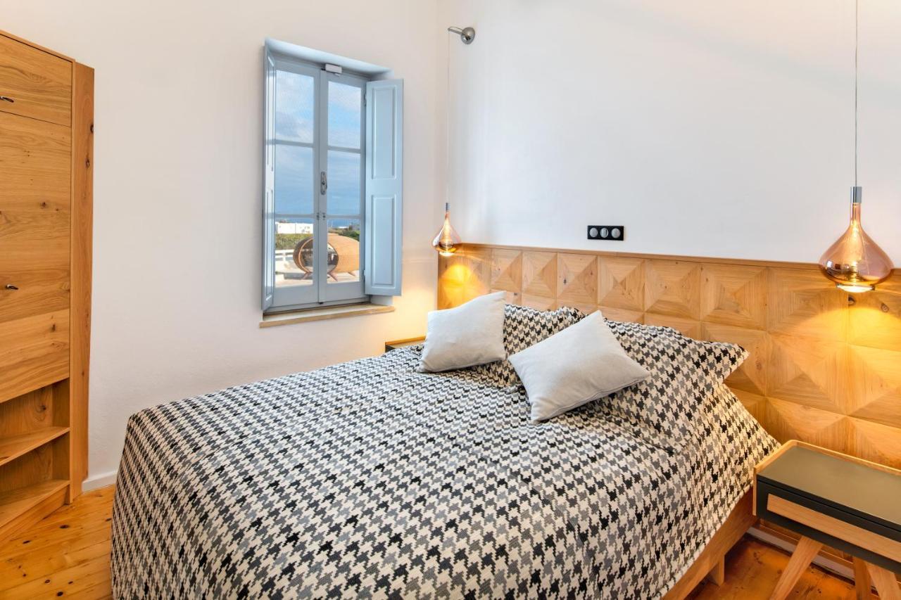 Villa Indigo Luxury Mansion Karterados (Santorini)