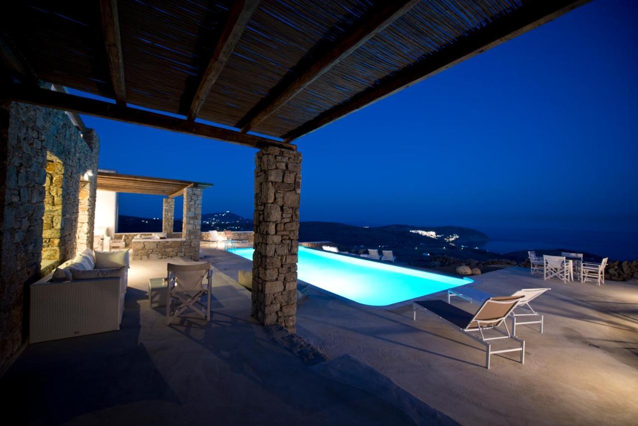 Luxury Athena In Georgia - Breathtaking Sea View And Pool Front Apartment Plintri