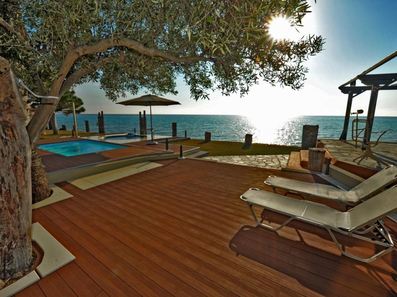 Villa Lancaster Mansion By Travelpro Services Halkidiki *