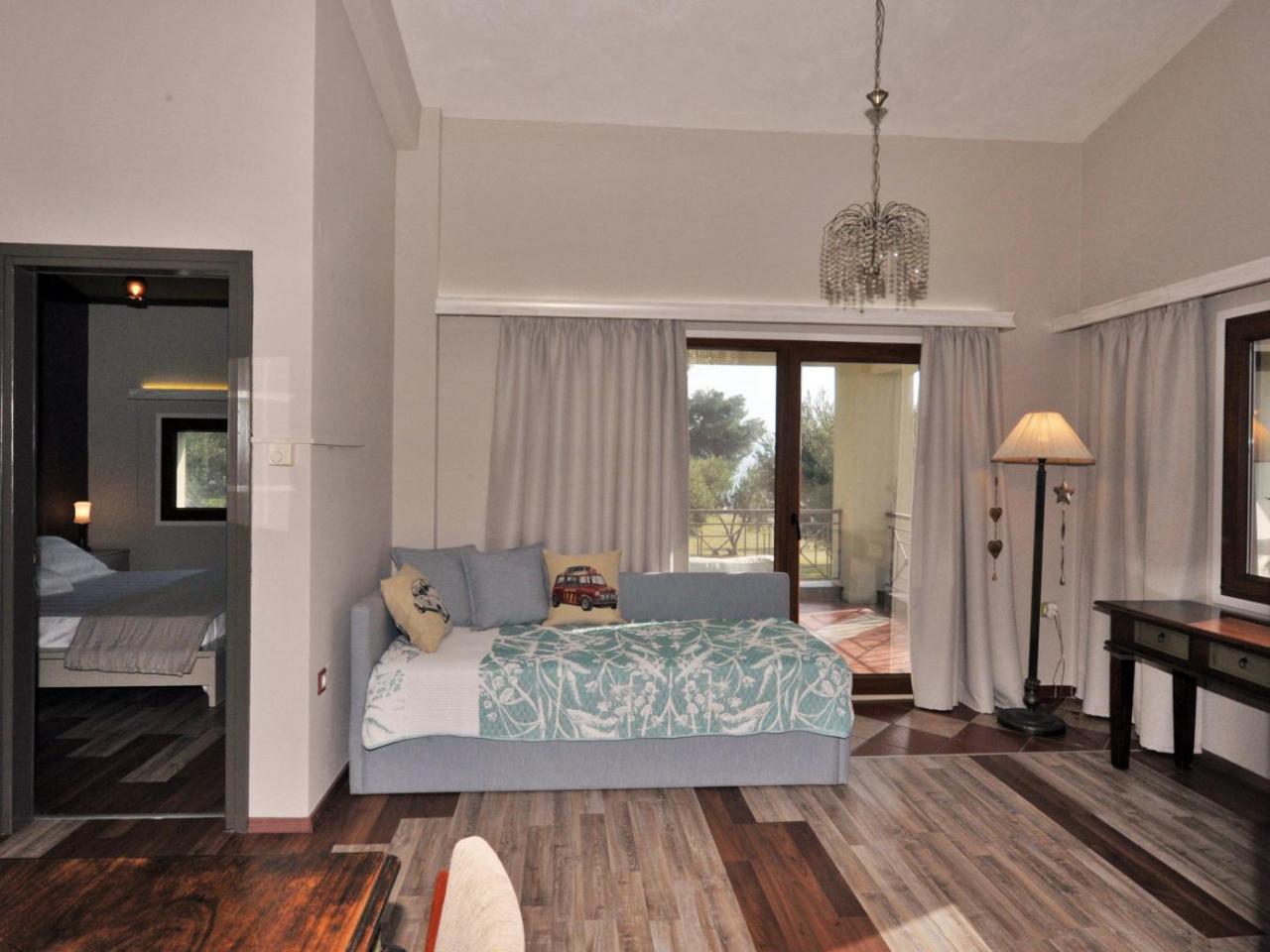 Lancaster Mansion By Travelpro Services Halkidiki *